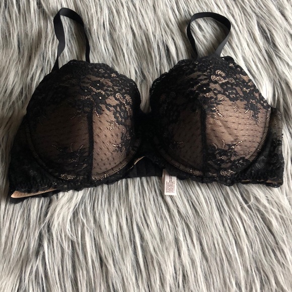 Gilligan & O'Malley Other - NWOT Black/Nude Bra